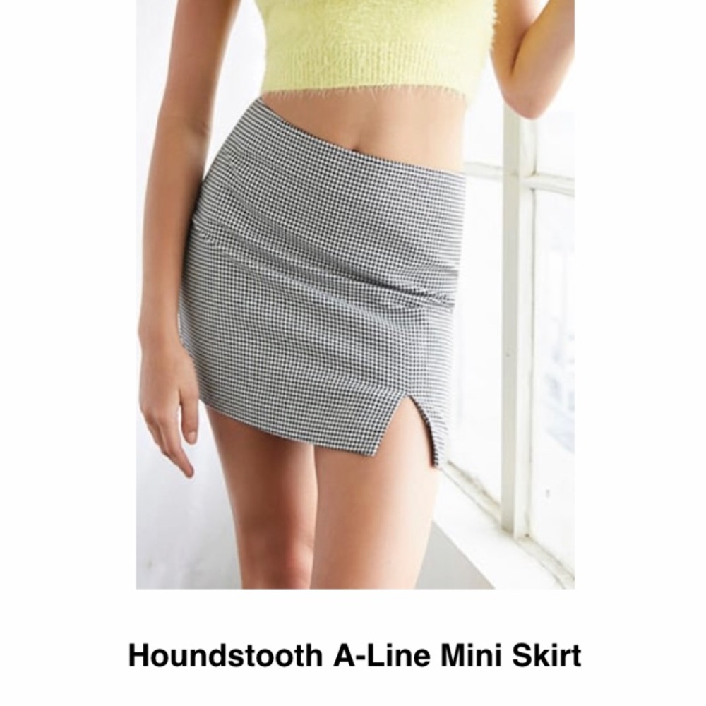 Houndstooth A-Line Mini Skirt